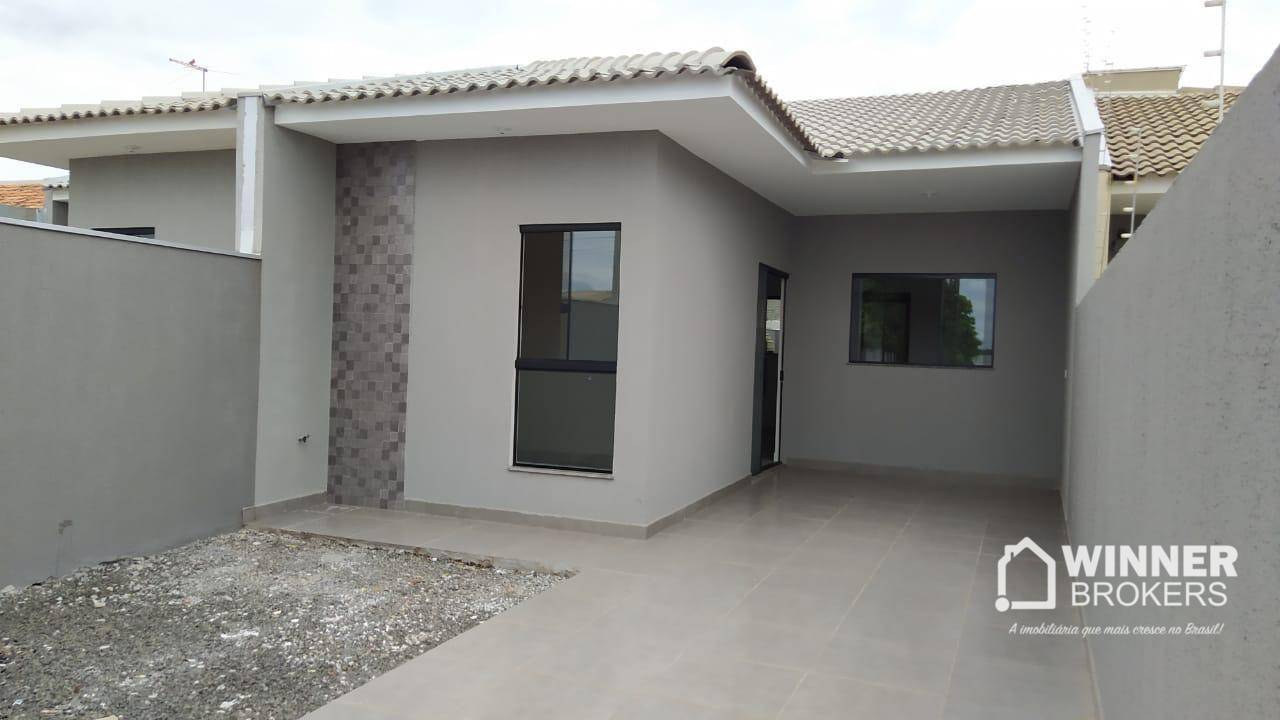 Casa à venda com 3 quartos, 68m² - Foto 1