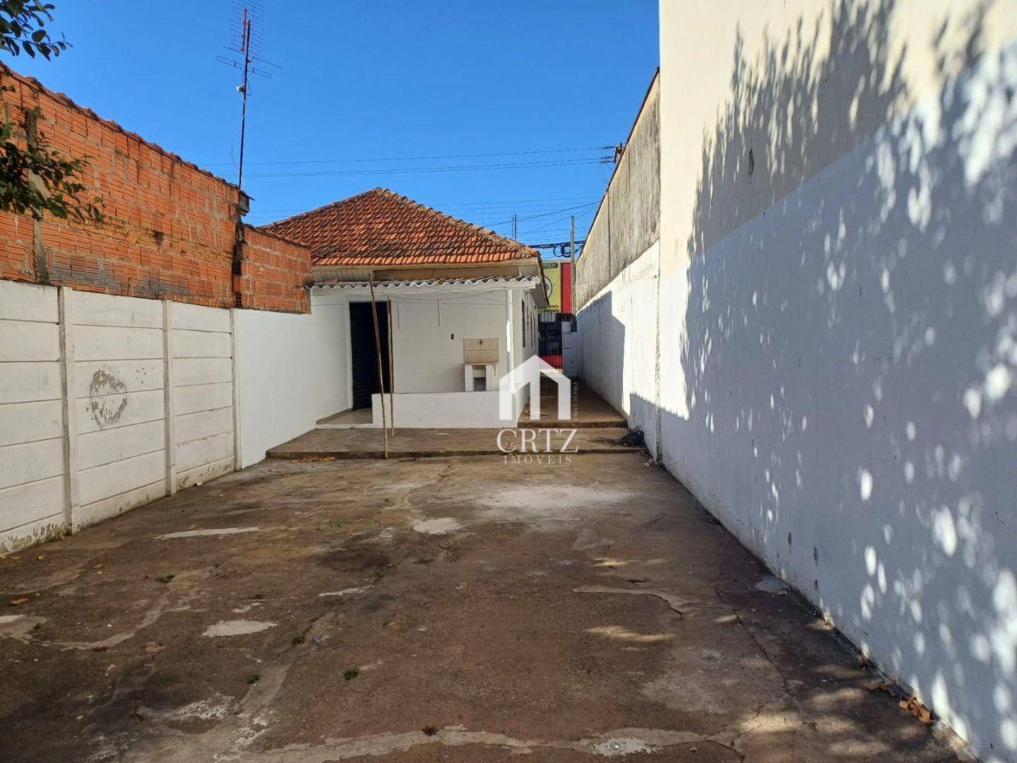 Casa à venda com 2 quartos, 61m² - Foto 8