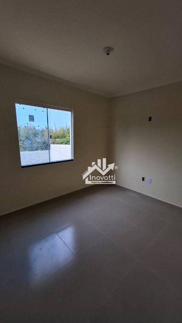 Casa à venda com 2 quartos, 70m² - Foto 8