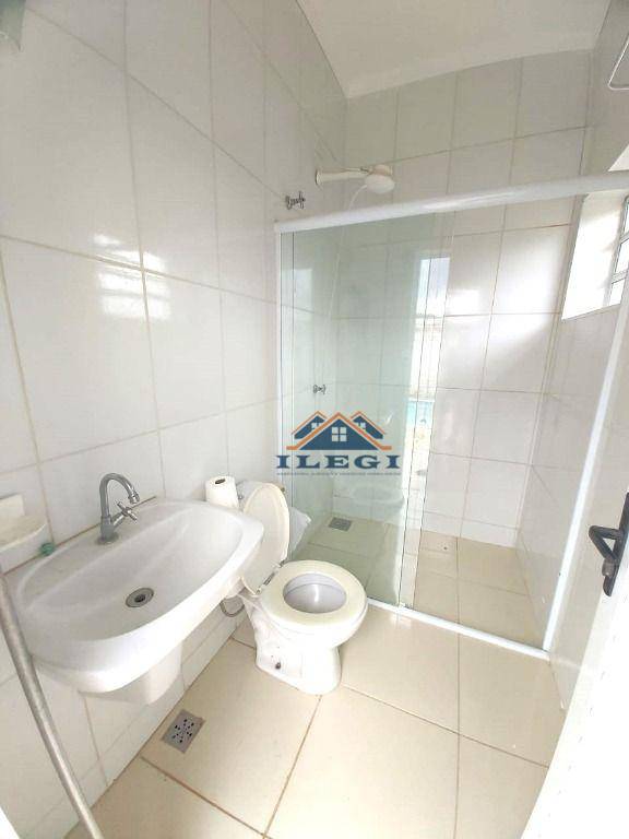 Casa de Condomínio à venda com 4 quartos, 241m² - Foto 25