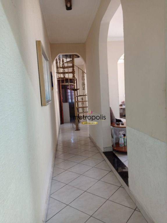 Sobrado à venda com 3 quartos, 240m² - Foto 9