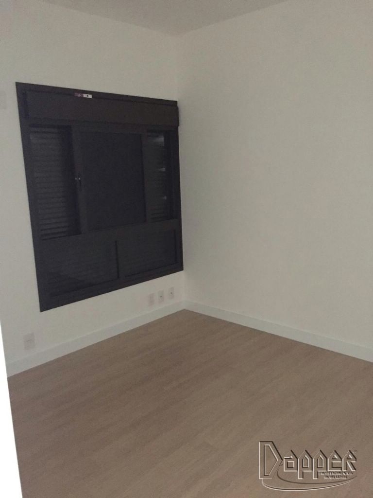 Apartamento à venda com 3 quartos, 204m² - Foto 7