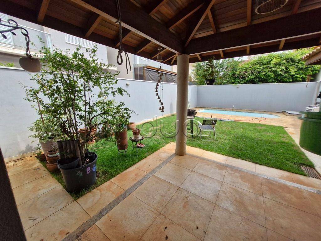 Casa de Condomínio à venda com 3 quartos, 154m² - Foto 1