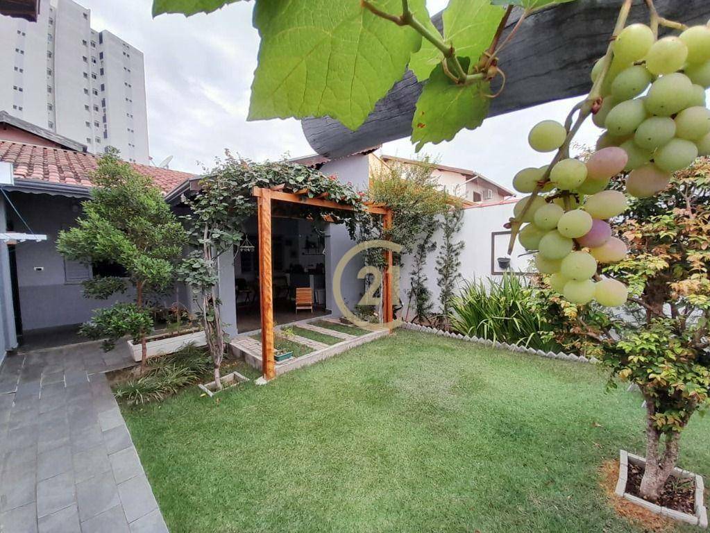 Casa, 5 quartos, 208 m² - Foto 18