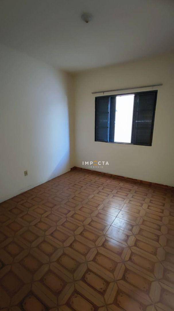 Casa à venda com 3 quartos, 209m² - Foto 16