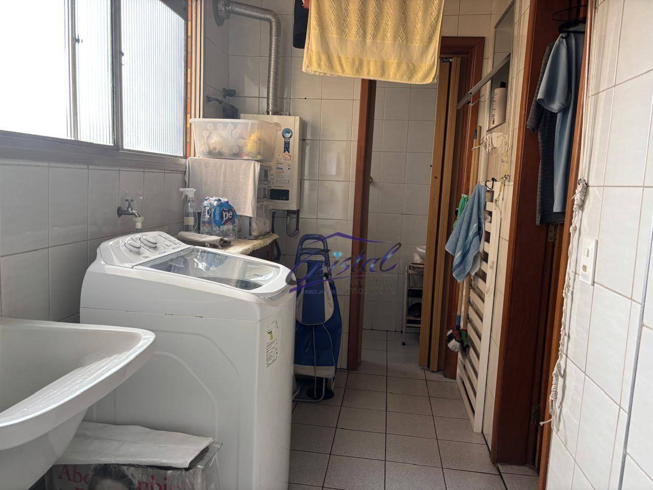 Apartamento à venda com 3 quartos, 106m² - Foto 4