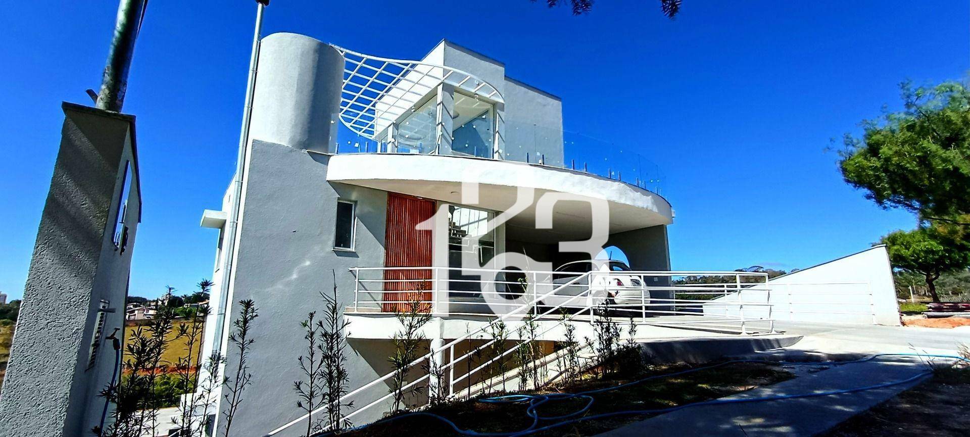 Casa de Condomínio à venda com 3 quartos, 275m² - Foto 3