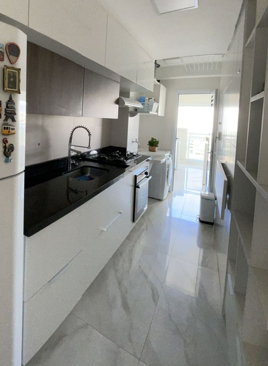 Apartamento à venda com 2 quartos, 79m² - Foto 9