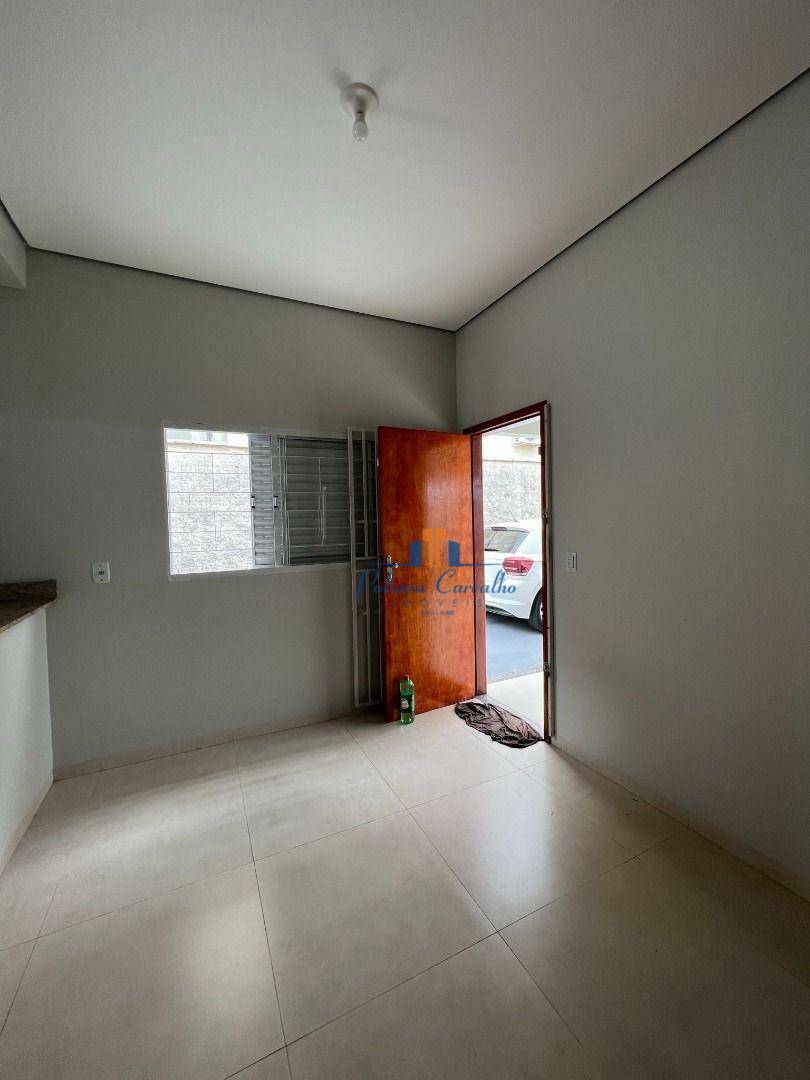 Casa à venda com 3 quartos, 131m² - Foto 8