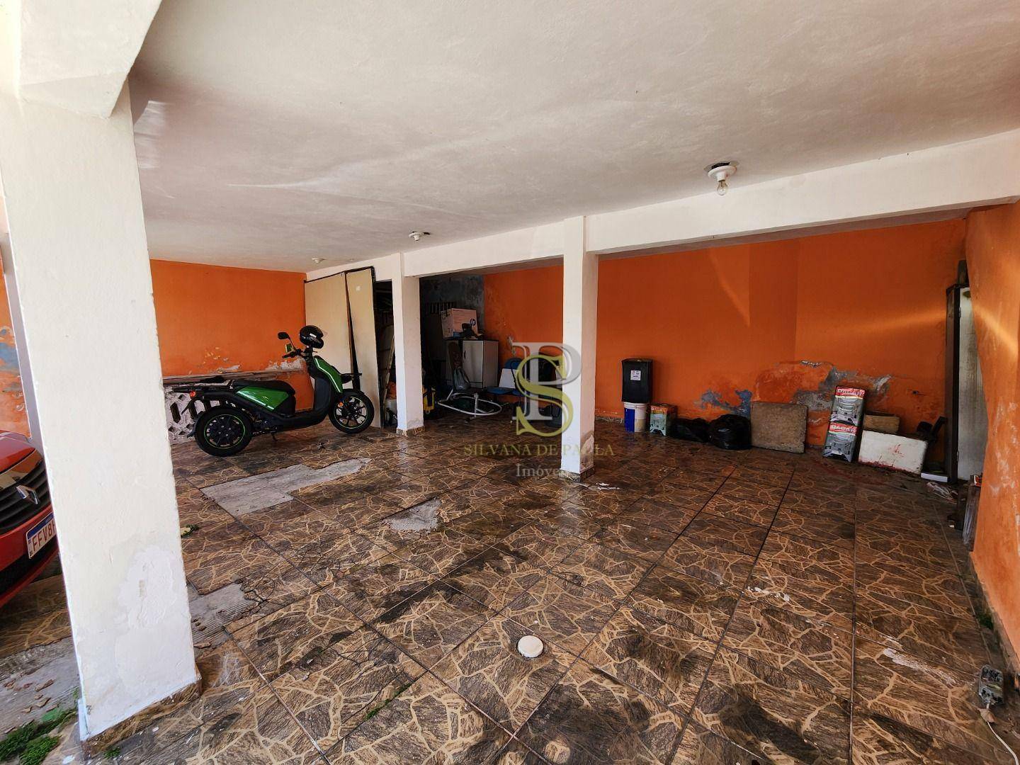 Casa de Condomínio à venda com 3 quartos, 181m² - Foto 4