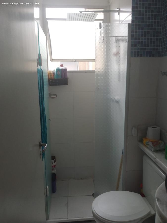 Apartamento à venda com 2 quartos, 40m² - Foto 27