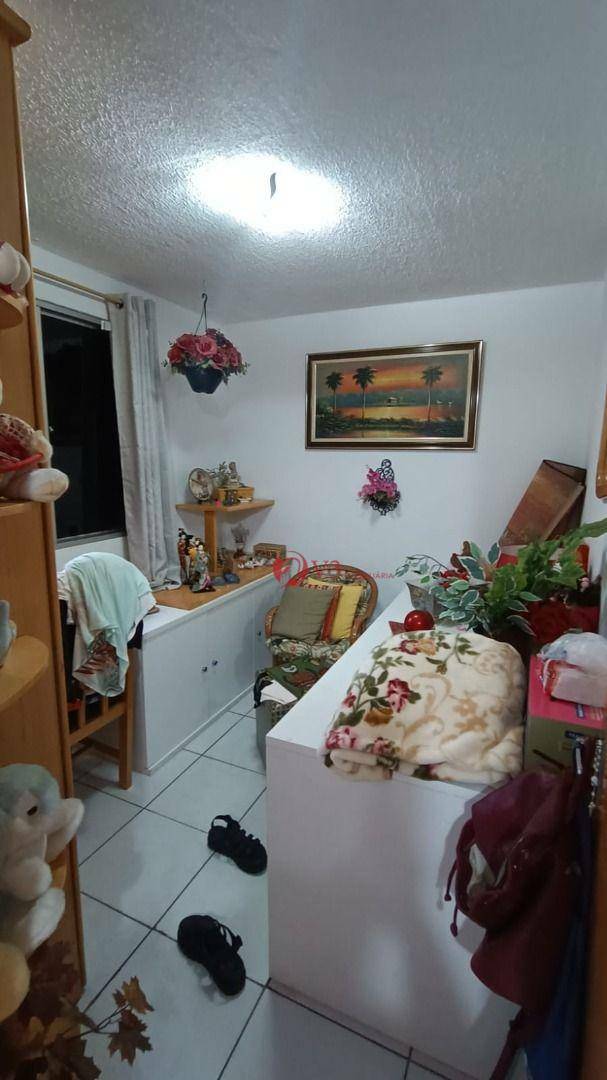 Apartamento à venda com 3 quartos, 50m² - Foto 5