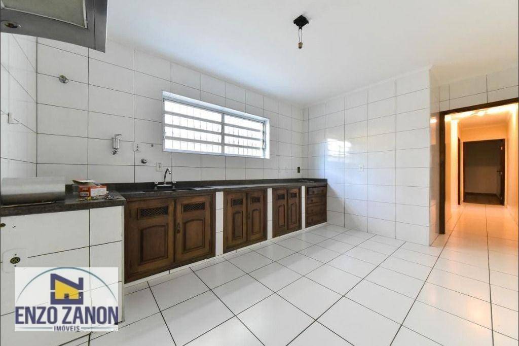 Casa à venda e aluguel com 4 quartos, 350m² - Foto 23