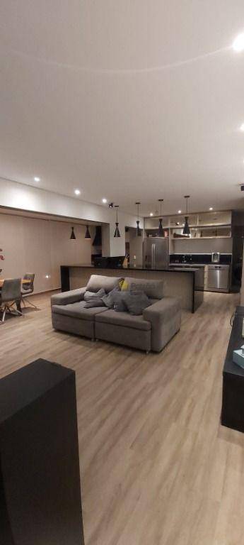 Apartamento à venda com 4 quartos, 151m² - Foto 21