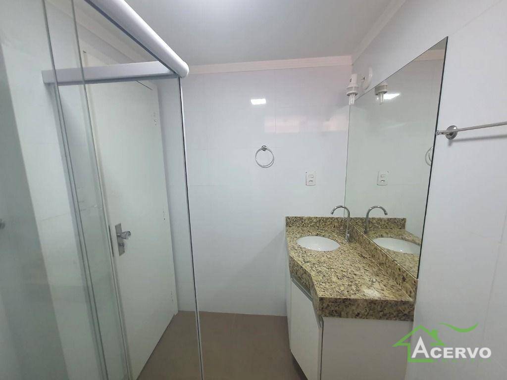 Apartamento à venda com 3 quartos, 122m² - Foto 17