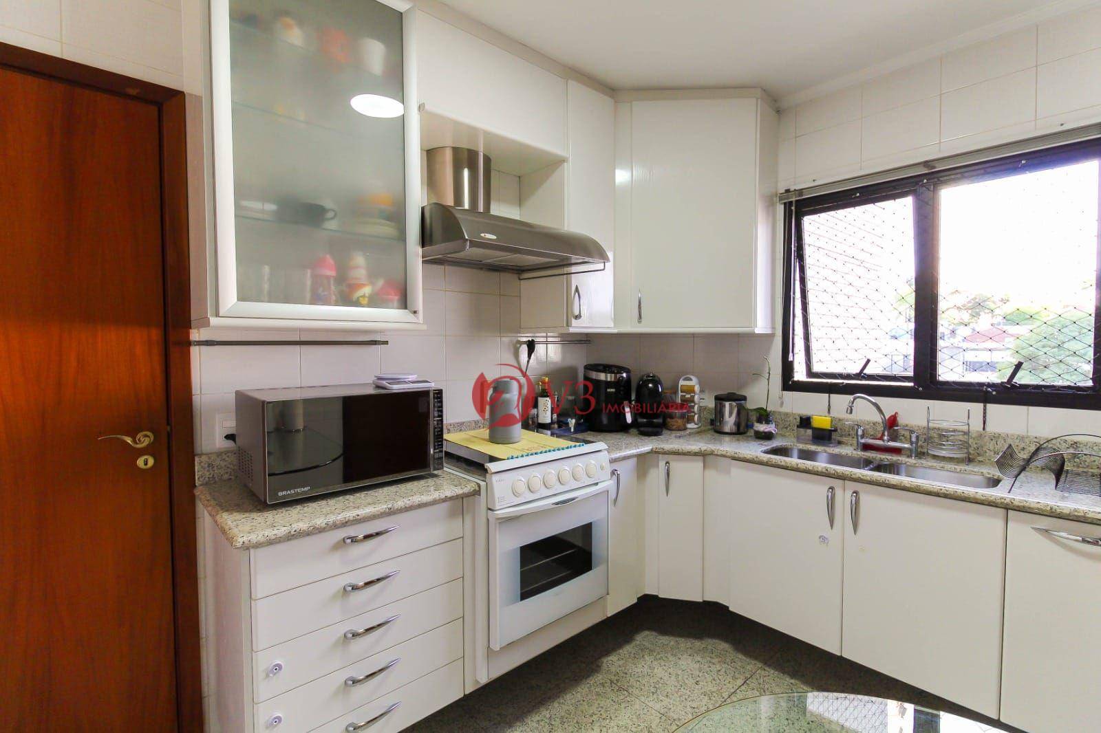 Apartamento à venda com 3 quartos, 102m² - Foto 9