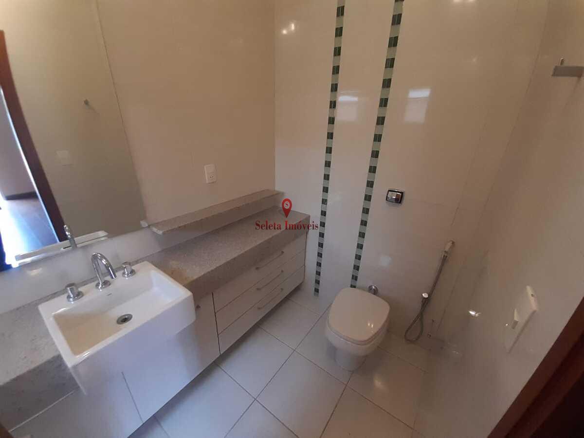 Casa de Condomínio à venda com 3 quartos, 573m² - Foto 24