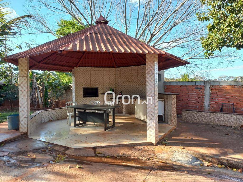 Chácara à venda com 2 quartos, 300m² - Foto 3