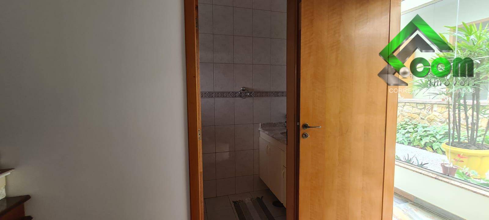 Casa à venda com 3 quartos, 385m² - Foto 32