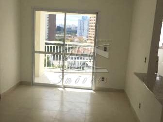 Apartamento à venda com 2 quartos, 70m² - Foto 1