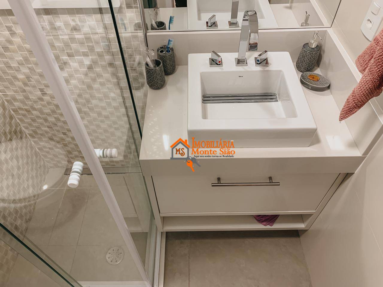 Apartamento à venda com 2 quartos, 106m² - Foto 35