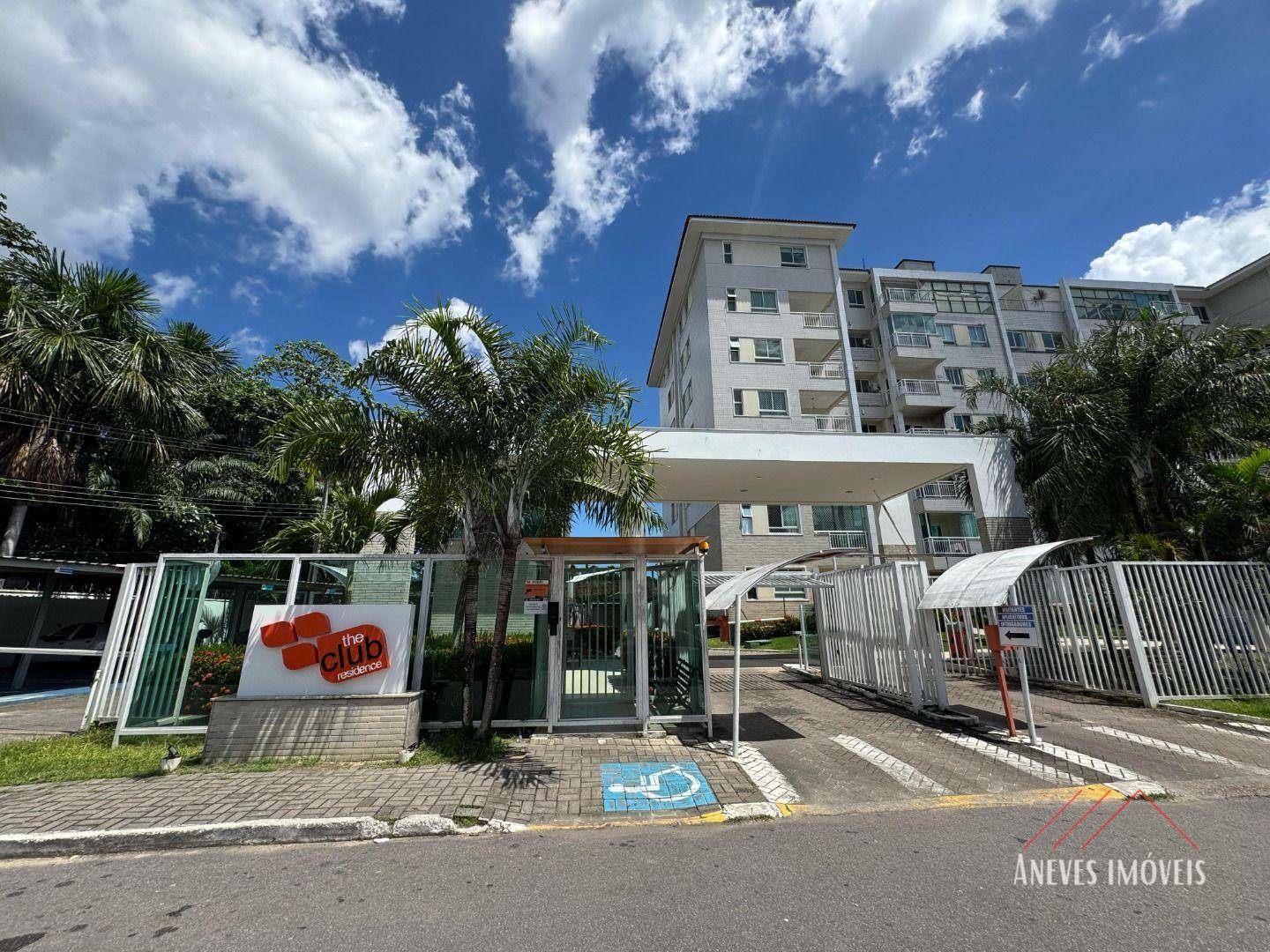 Apartamento à venda com 3 quartos, 82m² - Foto 1