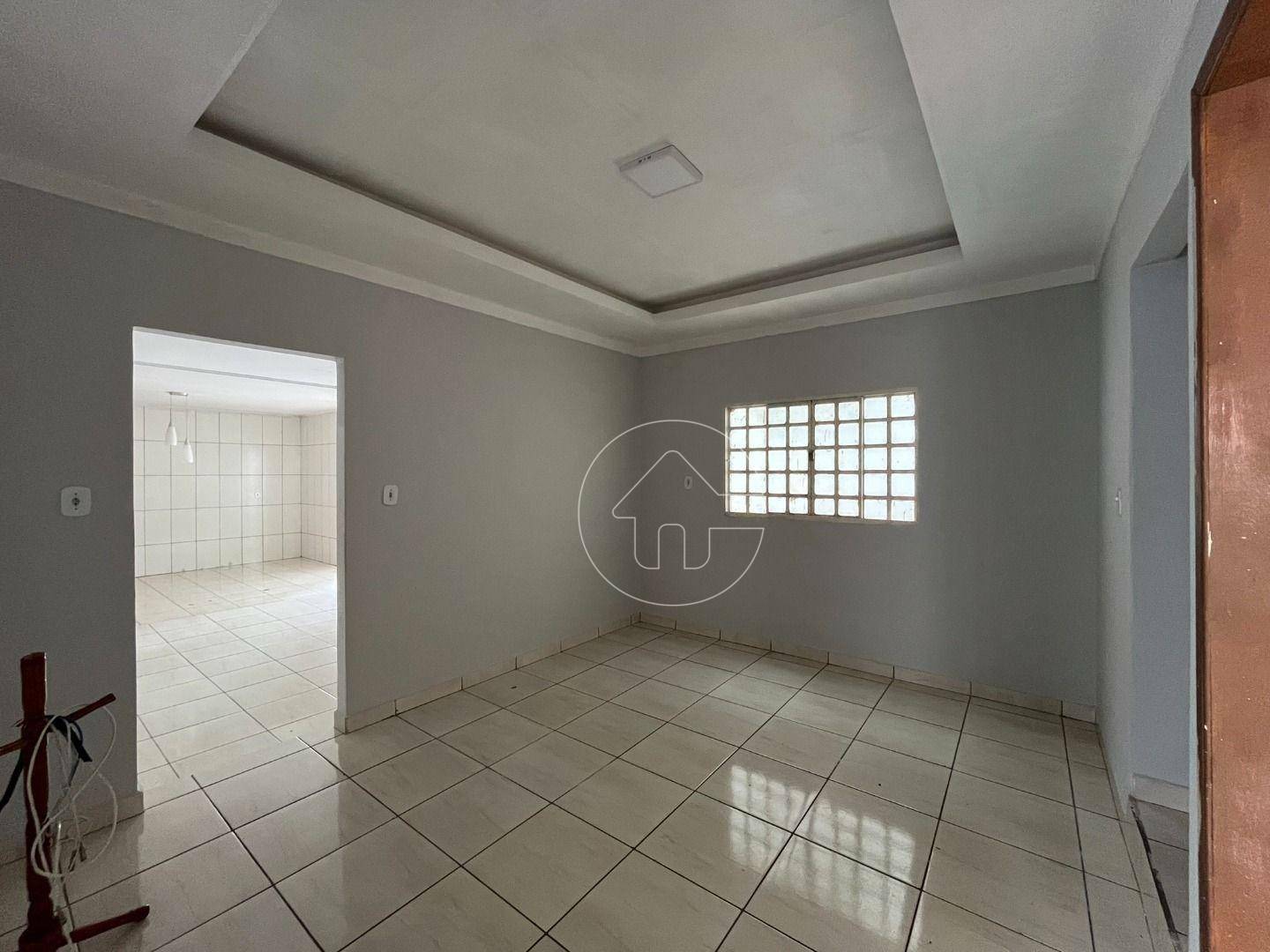 Casa à venda com 3 quartos, 220m² - Foto 6