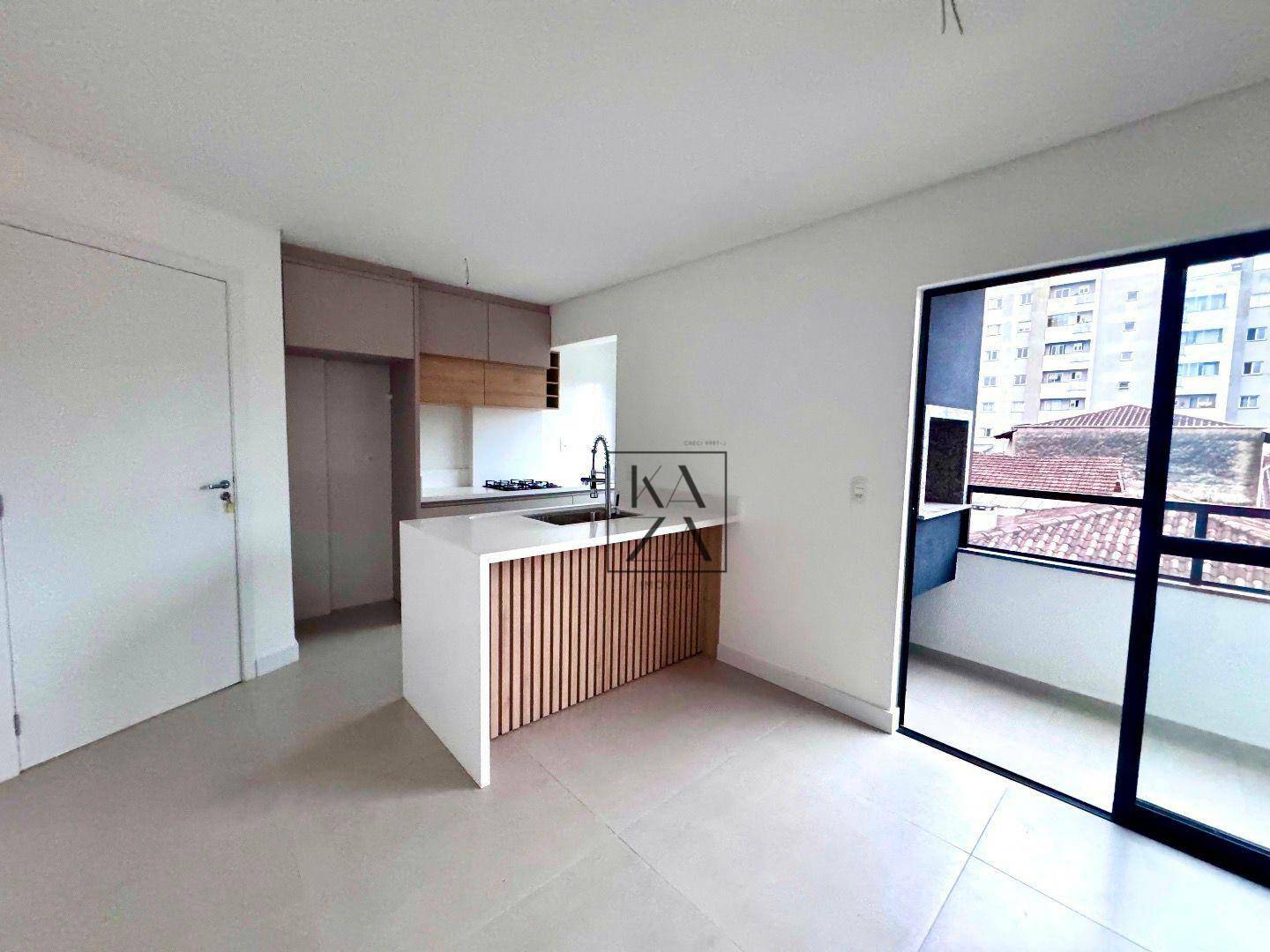 Apartamento à venda com 3 quartos, 80m² - Foto 4