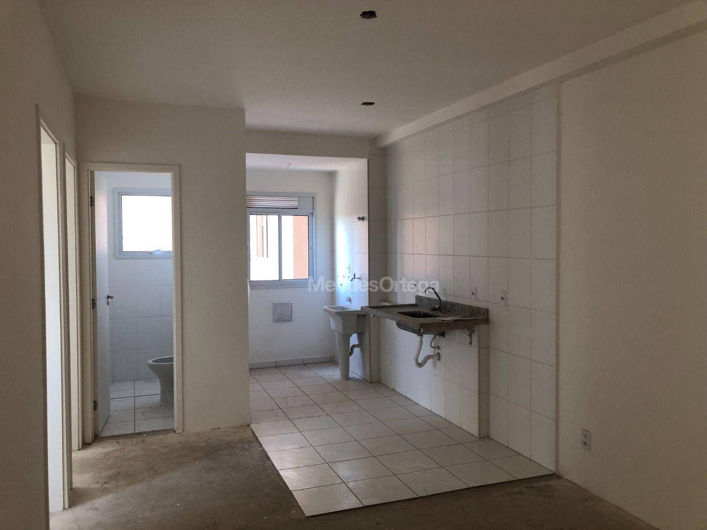 Apartamento à venda com 2 quartos, 45m² - Foto 12