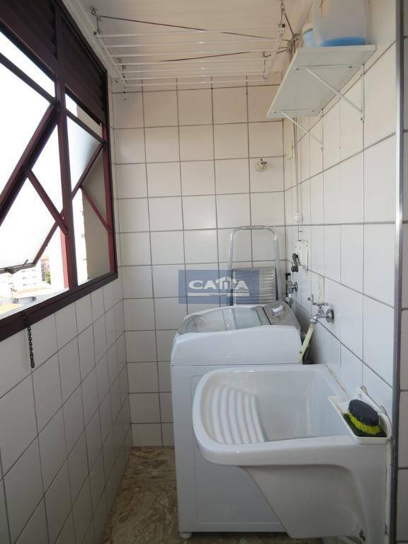 Apartamento à venda com 3 quartos, 90m² - Foto 19