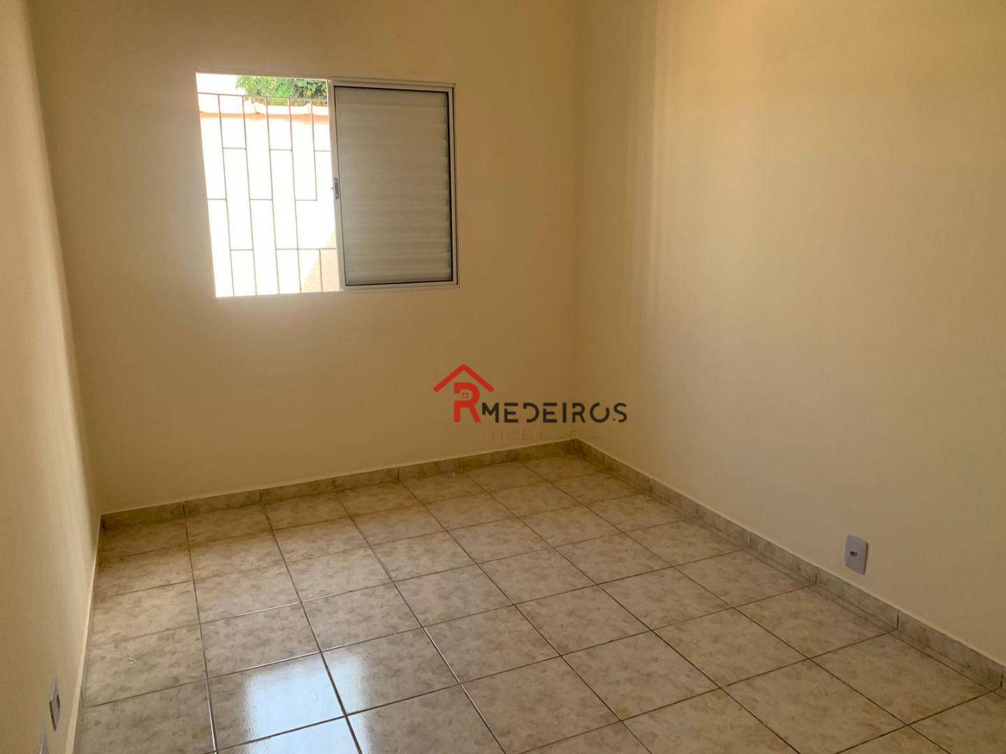 Casa à venda com 2 quartos, 68m² - Foto 16