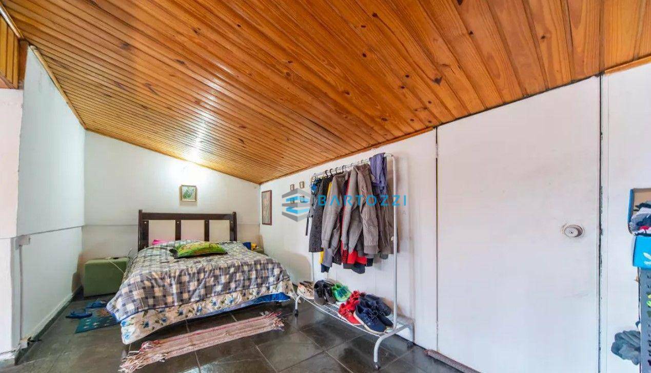 Casa à venda com 3 quartos, 260M2 - Foto 42