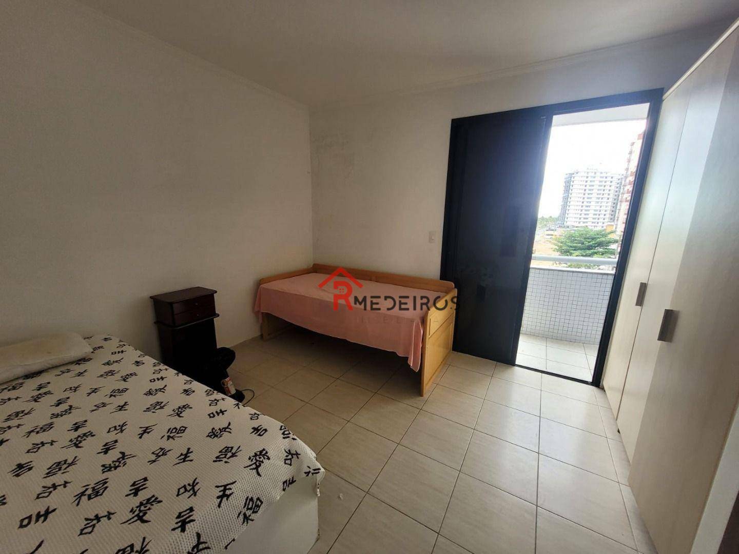 Apartamento à venda com 3 quartos, 207m² - Foto 13