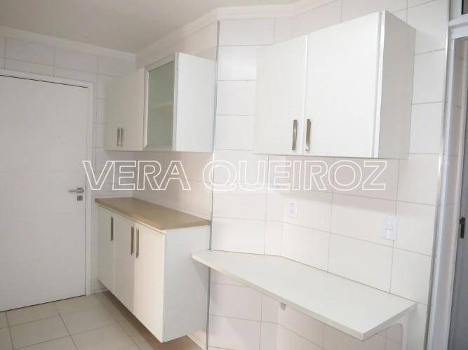 Apartamento à venda com 3 quartos, 110m² - Foto 23