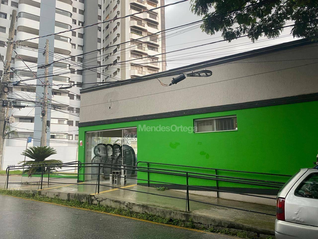 Loja-Salão para alugar, 300m² - Foto 1