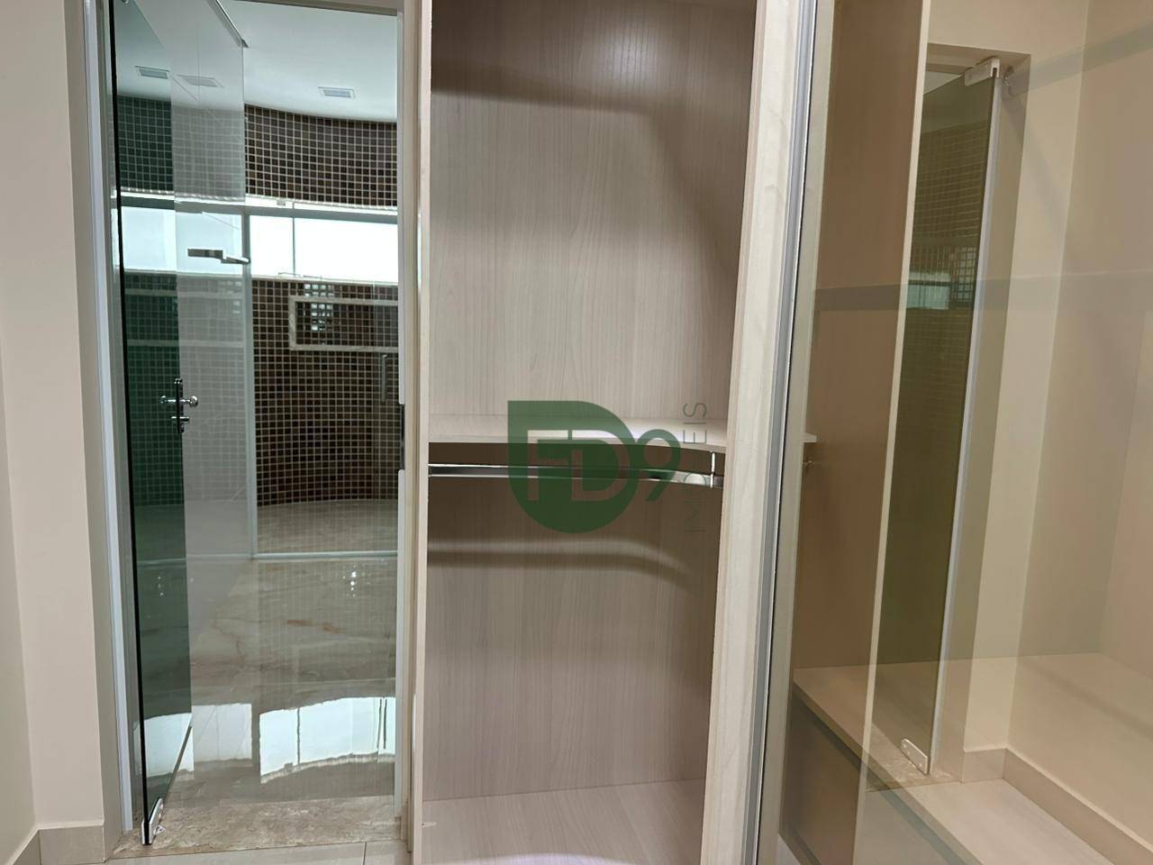 Casa à venda com 3 quartos, 240m² - Foto 24