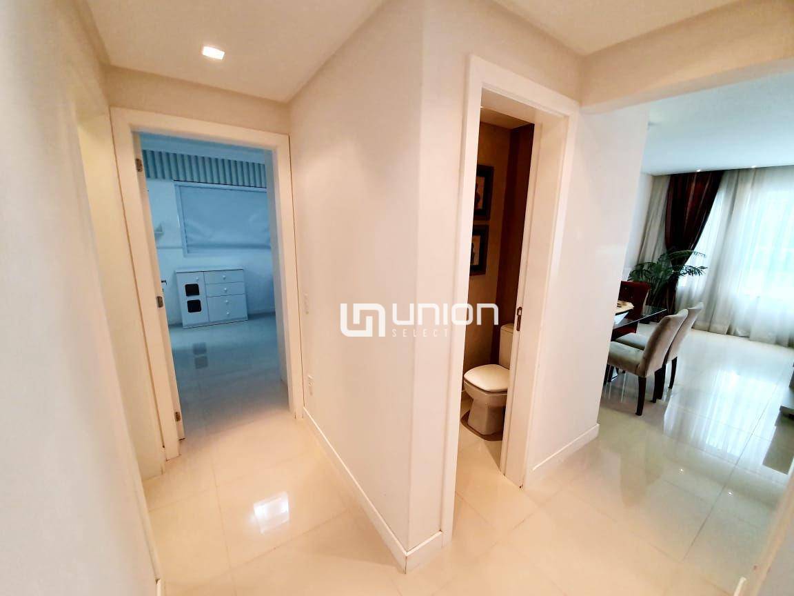 Apartamento à venda com 3 quartos, 106m² - Foto 9