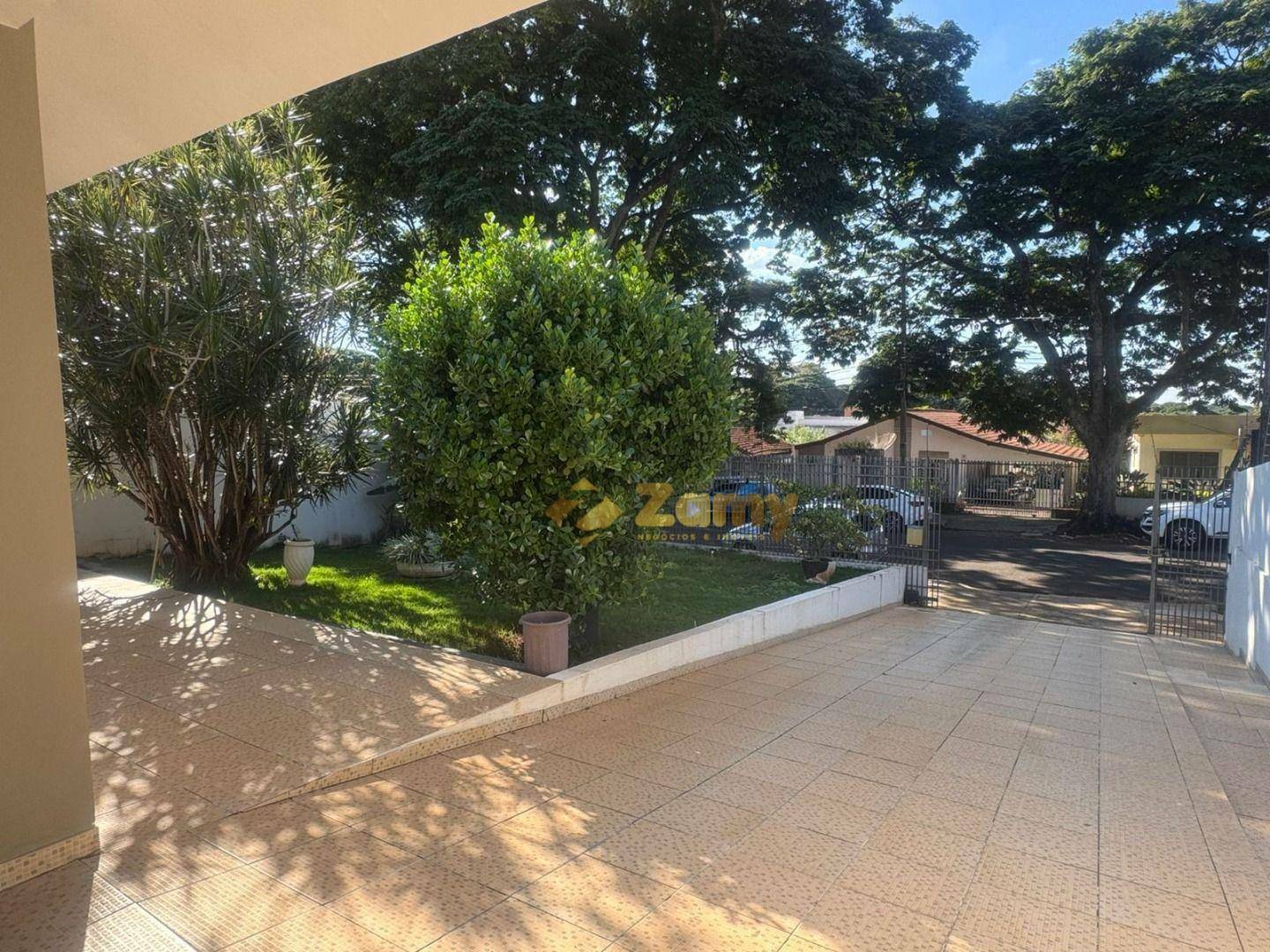 Casa à venda com 4 quartos, 238m² - Foto 20