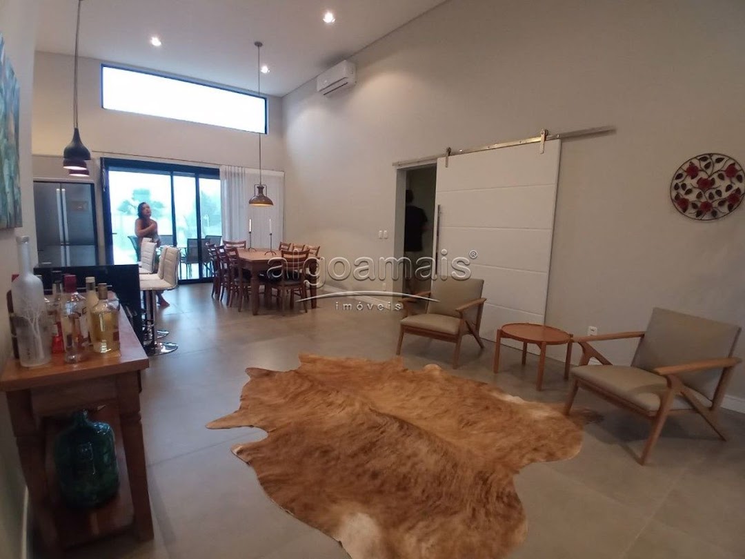 Casa de Condomínio à venda com 4 quartos, 250m² - Foto 5