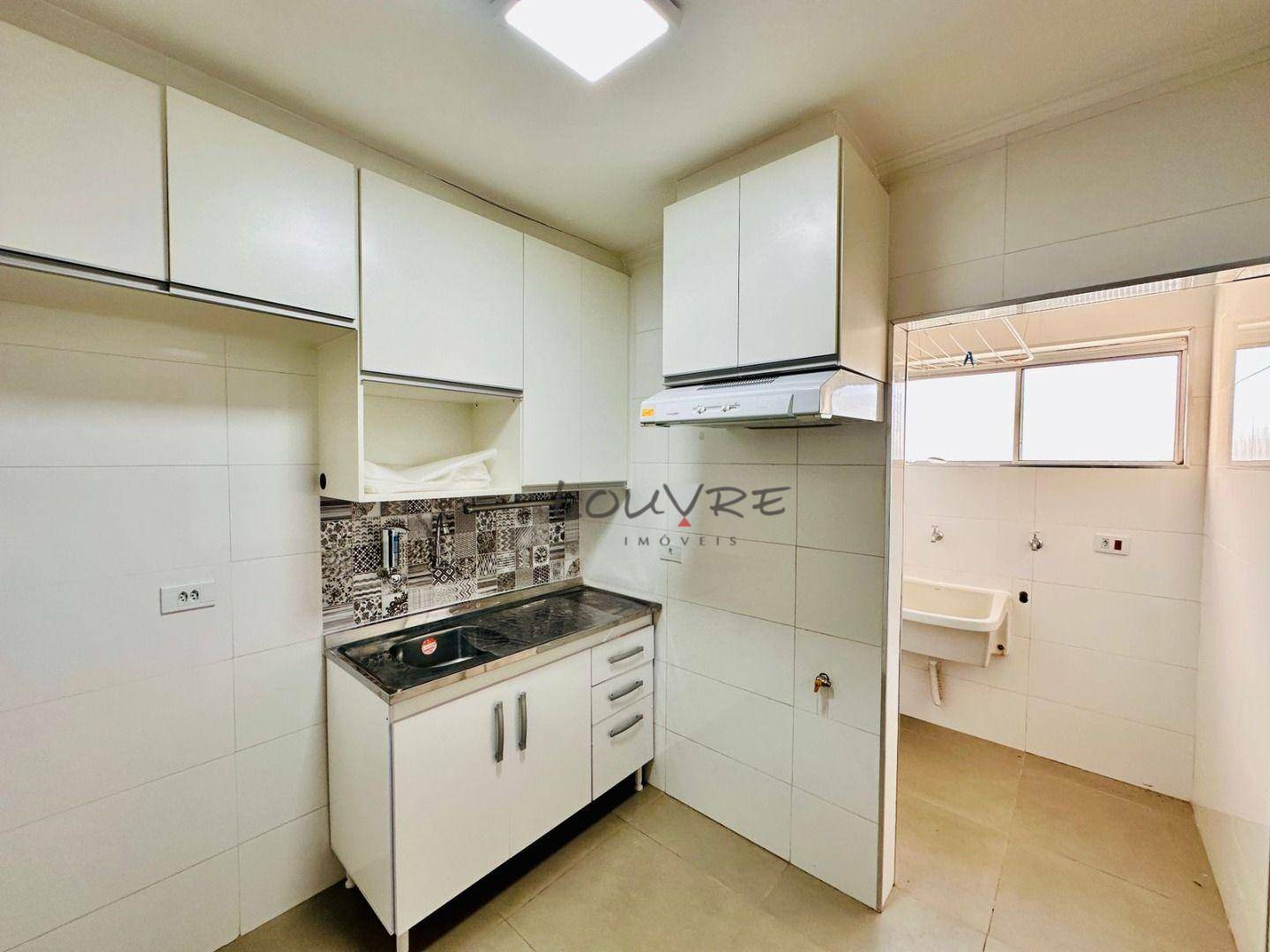 Apartamento para alugar com 1 quarto, 43m² - Foto 10