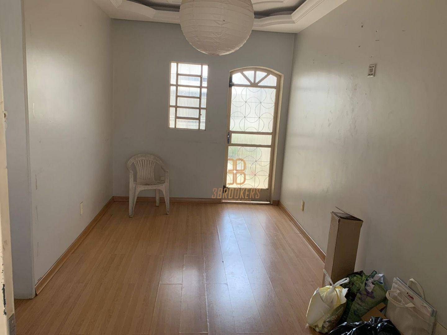 Casa à venda com 3 quartos, 130m² - Foto 7