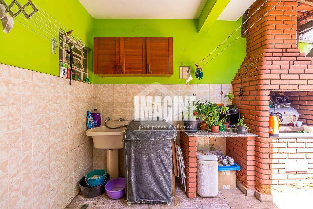 Sobrado à venda com 3 quartos, 220m² - Foto 26