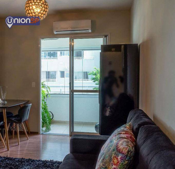 Apartamento à venda com 3 quartos, 70m² - Foto 3