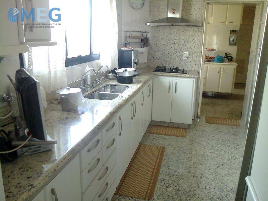 Apartamento à venda com 3 quartos, 205m² - Foto 20