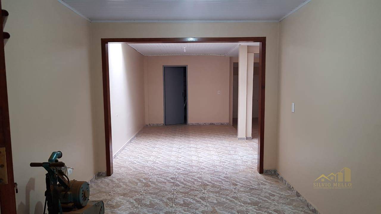 Casa à venda com 3 quartos, 70m² - Foto 8