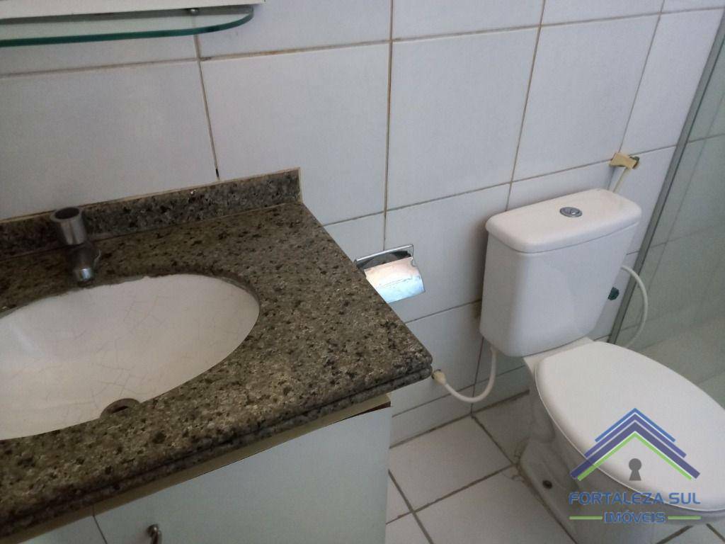 Casa à venda com 5 quartos, 240m² - Foto 14