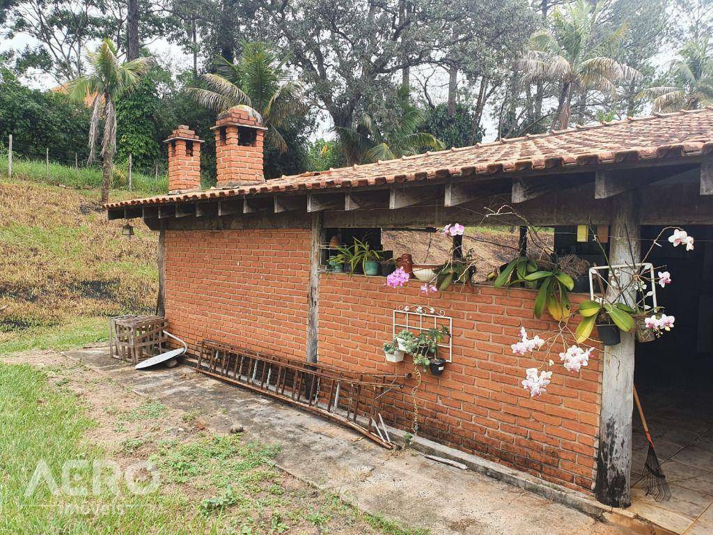 Chácara à venda com 4 quartos, 590m² - Foto 5