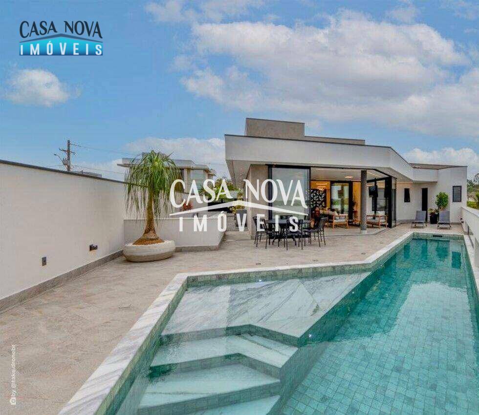 Casa de Condomínio à venda com 4 quartos, 393m² - Foto 1