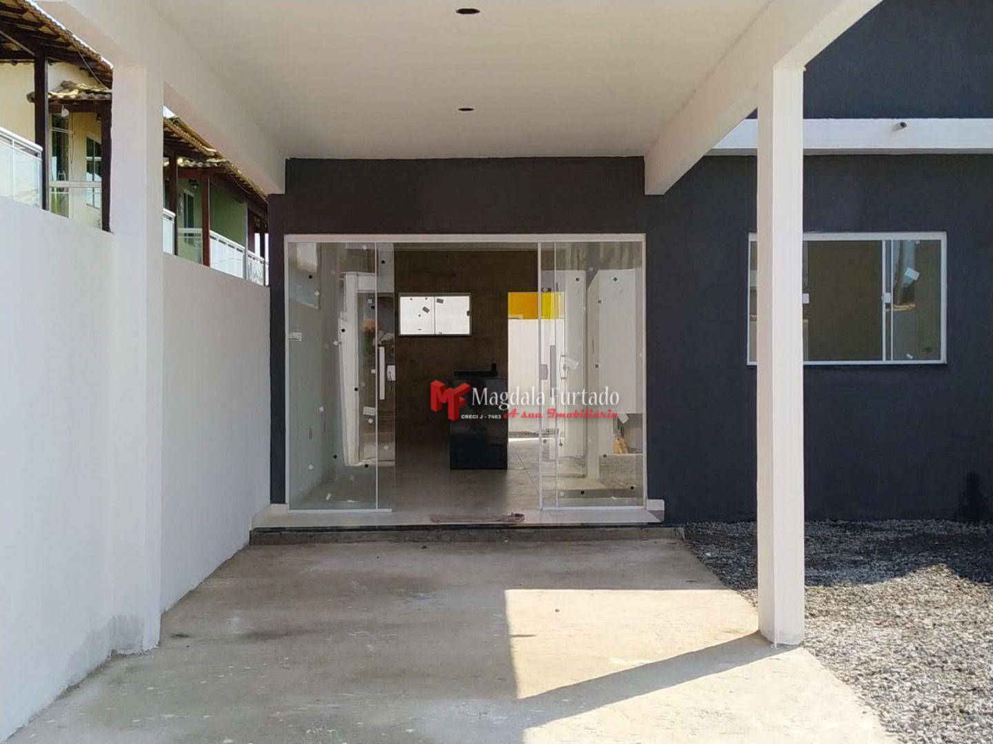 Casa à venda com 2 quartos, 70m² - Foto 4