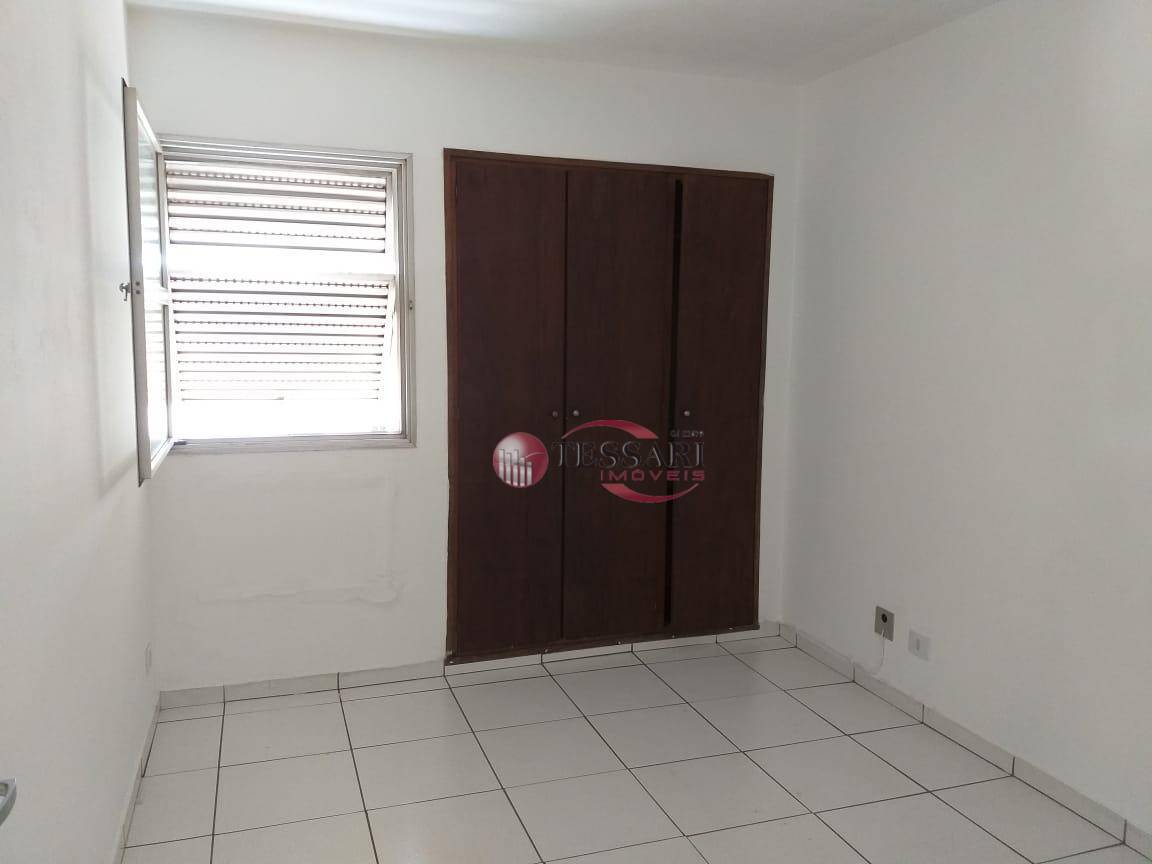 Apartamento à venda e aluguel com 2 quartos, 67m² - Foto 3